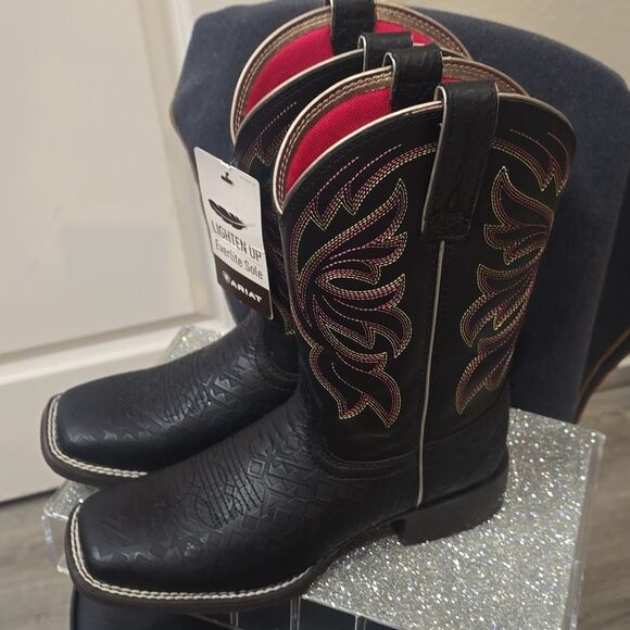 Ariat Buckley Western Boot - Picture 10 of 13